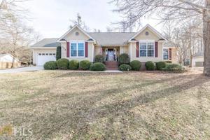 166 E Lakeview