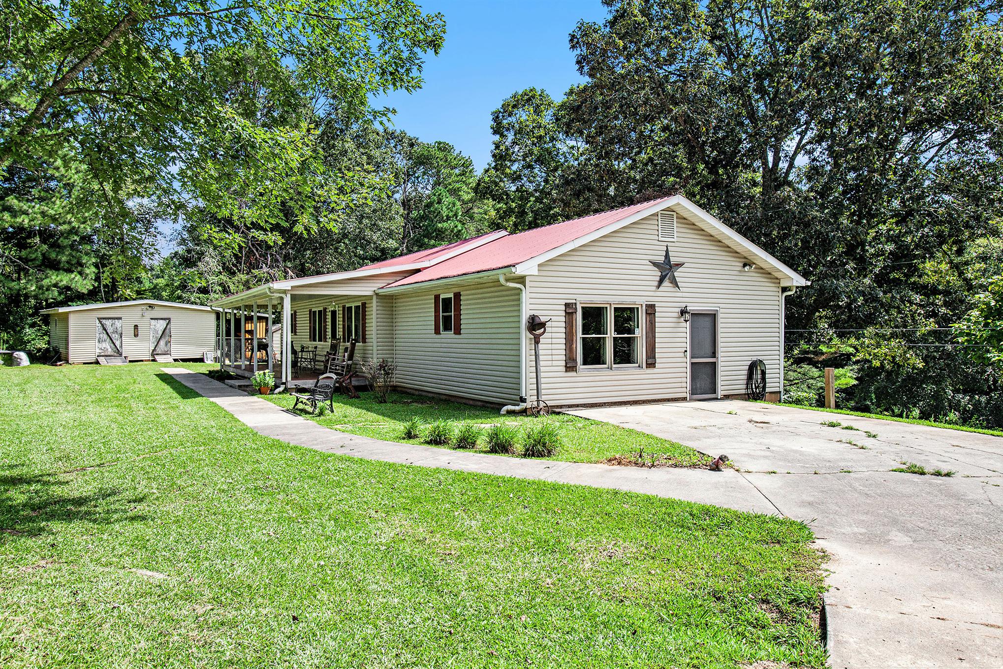 191 Lake Forest Drive, Blue Ridge, GA lhrmls01768205