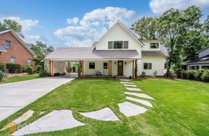 195 A NE Lakecrest Drive