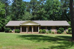 108 Willowcrest Way