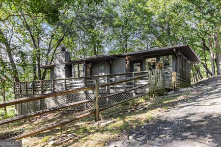 220 Fox Den Circle, Jasper GA 30143