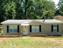 657 W Loreau Trl