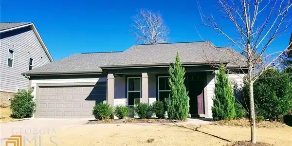 831 Commerce Trail
