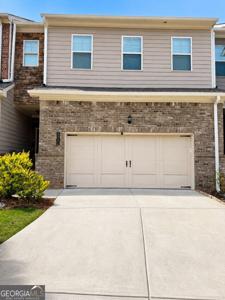 2235 Manor Pointe Drive, Cumming GA 30041