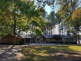 342 Cedar Ln