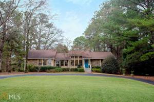1251 Anchor Bay Cir