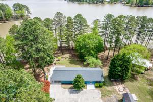 325 Sterling Road