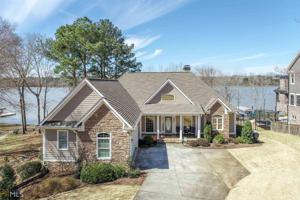 1250 Parks Mill Trce