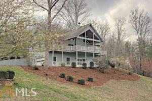 704 Bear Run
