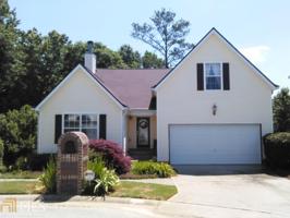 125 Waters Edge Way