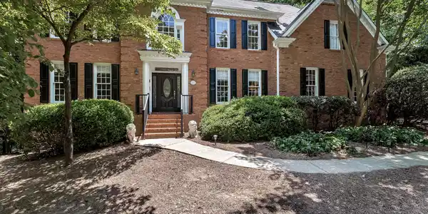 215 CLIPPER Court