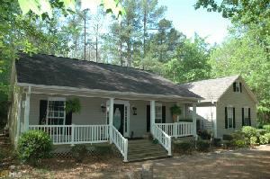 105 Falls Crest Dr