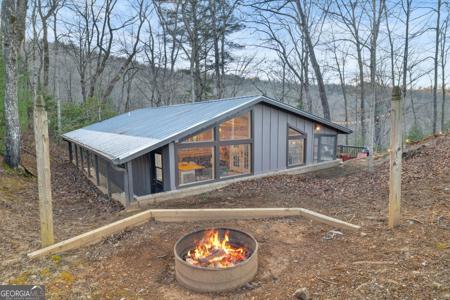 185 Pope Dickson Lane, Clarkesville GA 30523