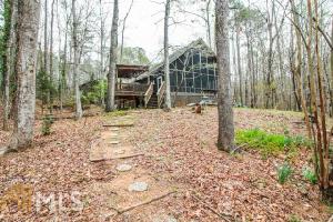565 N Miller Rd