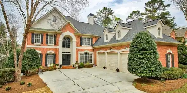 1350 Creek Ridge Xing