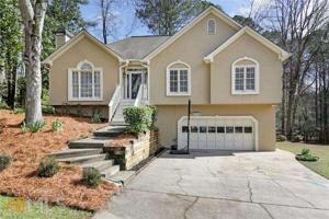 3613 Broken Arrow Drive