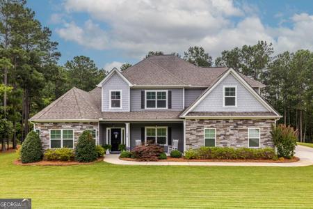 54 Brooks Landing Drive, Newnan GA 30263