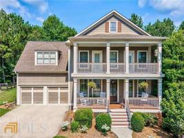 115 Woodbury Lane