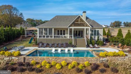 1160 Sunset Bluff