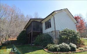 3272 Hummingbird Ln