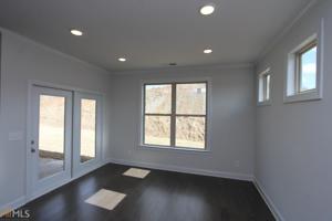 403 Summit Ave