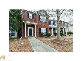 4875 Robinson Square Dr