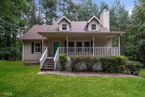 565 Victoria Rd