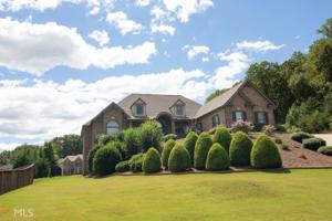 305 Waters Lake Ct