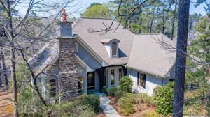 1061 Planters Lane