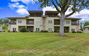 1649 D Lakeview Drive