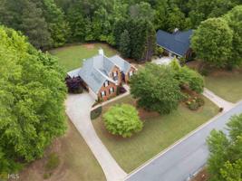 120 Chardonnay Oaks Dr