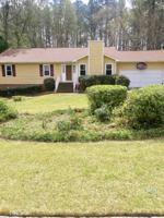 2455 Quentin Dr