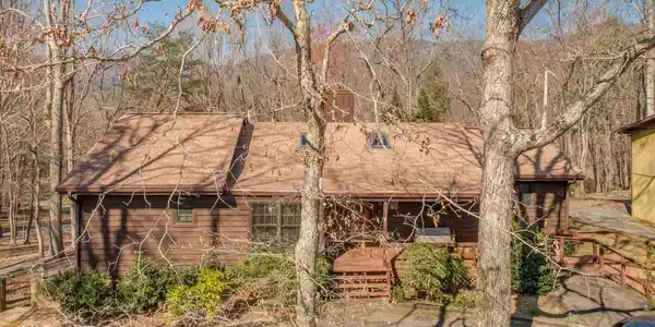 1818 Little Pine Mountain