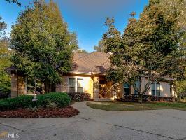 325 Allie Dr