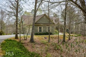 140 Sweetwater Creek Trl