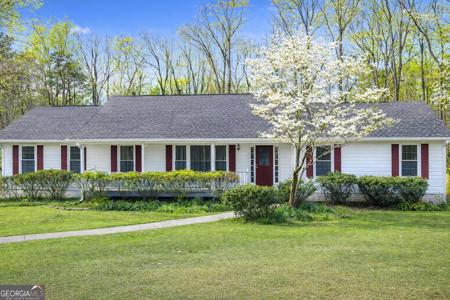 35 Dogwood Court, Mcdonough GA 30252