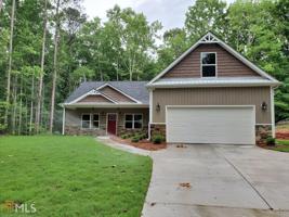 620 Pelican Cir