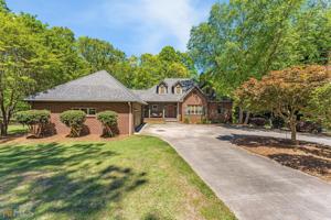 401 Melody Lane