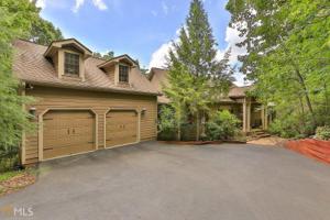 80 Teaberry Ln