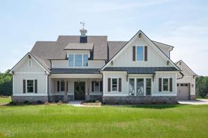 1041 Sunset Drive