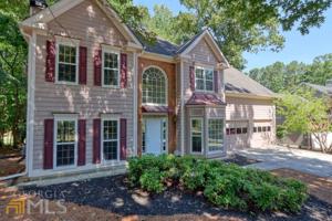3105 Sandhurst Drive