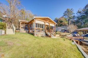 385 Alcovy Road