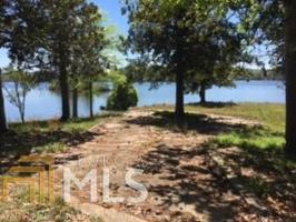 176 176 Lee Rd 801