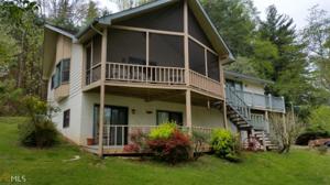 224 Fairway Meadows
