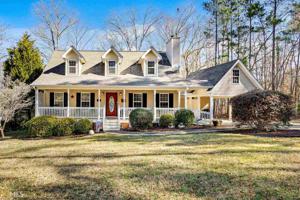 561 Raven Rd