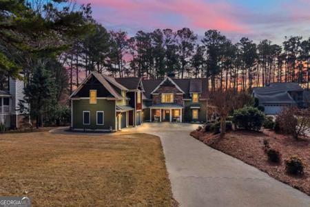 212 Northlake Drive, Hartwell GA 30643