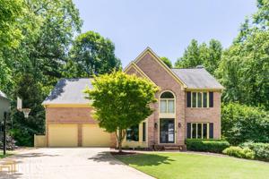 1607 Amberwood Ct