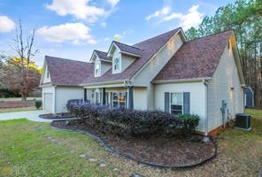 100 Horseshoe Lane