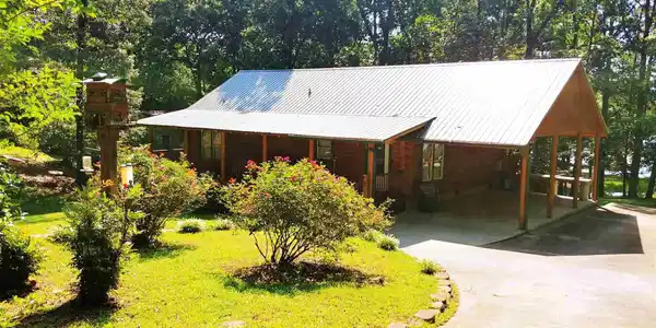 1092 Pistol Creek Ext
