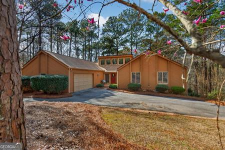 2005 Foxcroft Drive, Lagrange GA 30240